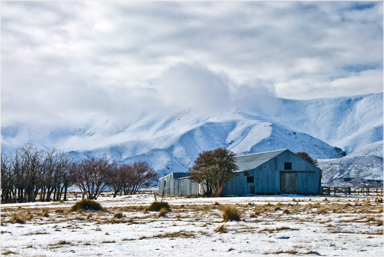  'WINTER'S ISOLATION'. PSNZ National Exhibition 2009. Open Prints. North Shore Salon of Photography 2009 Digital Projected Image