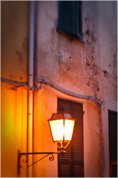 Lamplight-1
